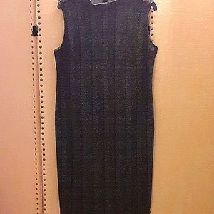 Tacera SZ L figure-flattering Gray/ green Stretch gold buttons on top dress